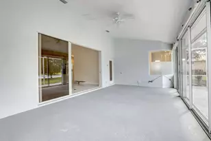 8028 Plantation Lakes Dr, Port Saint Lucie, FL 34986 - Photo 39