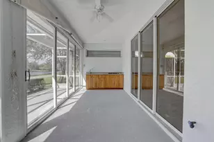 8028 Plantation Lakes Dr, Port Saint Lucie, FL 34986 - Photo 41