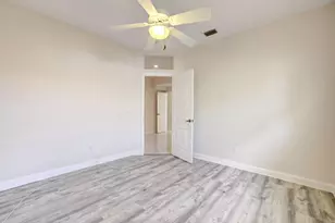 8028 Plantation Lakes Dr, Port Saint Lucie, FL 34986 - Photo 25