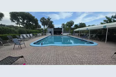 4284 Deste #304, Lake Worth, FL 33467 - Photo 19