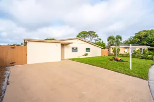 1601 NW 3rd Ln, Boynton Beach, FL 33435 - Photo 1