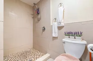 1601 NW 3rd Ln, Boynton Beach, FL 33435 - Photo 25