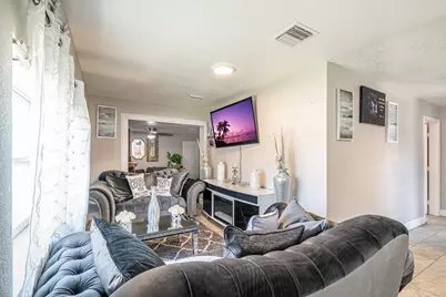 1601 NW 3rd Lane, Boynton Beach, FL 33435 - Photo 13