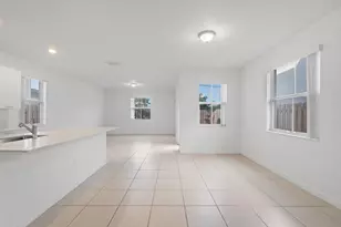 2405 NW 131st Cir, Miami, FL 33167 - Photo 7