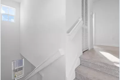 2405 NW 131st Circle, Miami, FL 33167 - Photo 11
