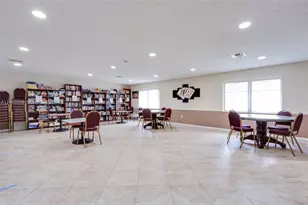 1015 Country Club Dr, Margate, FL 33063 - Photo 7