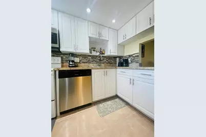 1015 Country Club Drive #307, Margate, FL 33063 - Photo 11