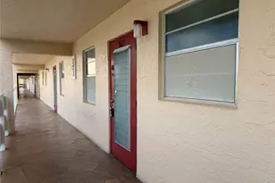 1015 Country Club Dr, Margate, FL 33063 - Photo 3