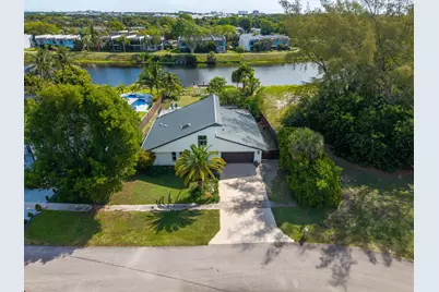 33 Oregon Lane, Boca Raton, FL 33487 - Photo 3