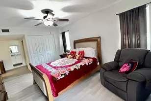7 Greenway Village N, Royal Palm Beach, FL 33411 - Photo 13