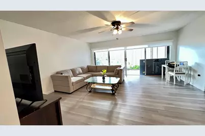 7 Greenway Village N #105, Royal Palm Beach, FL 33411 - Photo 5