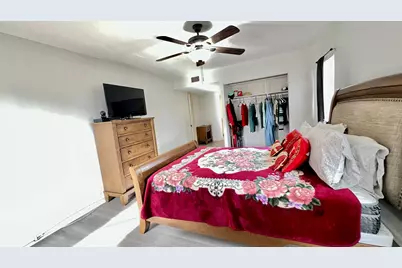 7 Greenway Village N #105, Royal Palm Beach, FL 33411 - Photo 11