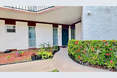 7 Greenway Village N #105, Royal Palm Beach, FL 33411 - Photo 3