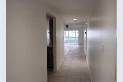 801 SE Central Parkway #7, Stuart, FL 34994 - Photo 5