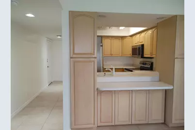 801 SE Central Parkway #7, Stuart, FL 34994 - Photo 7