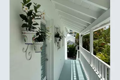 424 Chilean Avenue #4, Palm Beach, FL 33480 - Photo 9