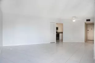 800 Parkview Dr, Hallandale Beach, FL 33009 - Photo 5
