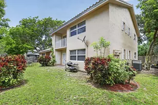 11490 NW 45th St, Coral Springs, FL 33065 - Photo 3