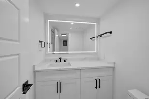 3050 N Palm Aire Dr, Pompano Beach, FL 33069 - Photo 19