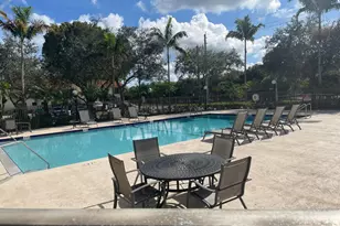 1477 Lake Crystal Dr, West Palm Beach, FL 33411 - Photo 7
