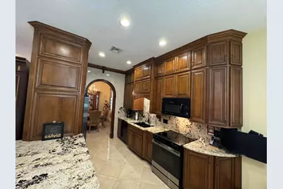 9120 Pumpkin Ridge, Port Saint Lucie, FL 34986 - Photo 11