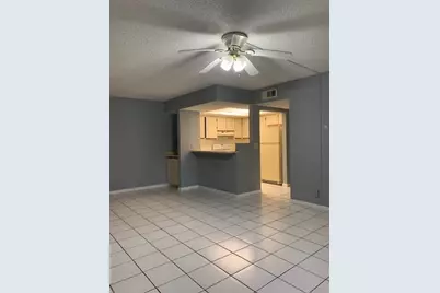 1565 SE Royal Green Circle #108, Port Saint Lucie, FL 34952 - Photo 3