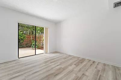 108 1st Terrace, Palm Beach Gardens, FL 33418 - Photo 17