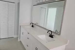 10535 NW 10th St, Plantation, FL 33322 - Photo 13