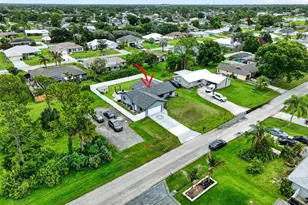 641 SE Streamlet Ave, Port Saint Lucie, FL 34983 - Photo 5