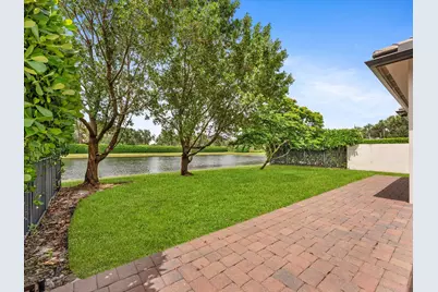 8259 Grand Prix Lane, Boynton Beach, FL 33472 - Photo 29
