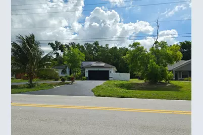 376 SW Tulip Boulevard, Port Saint Lucie, FL 34953 - Photo 3