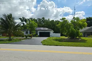 376 SW Tulip Blvd, Port Saint Lucie, FL 34953 - Photo 3