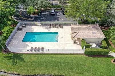 4722 Lago Vista Drive, Coconut Creek, FL 33073 - Photo 3
