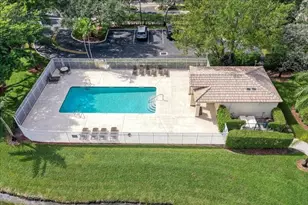 4722 Lago Vista Dr, Coconut Creek, FL 33073 - Photo 3