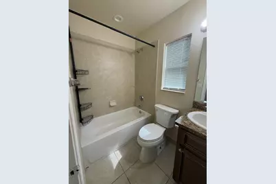 578 NE 20th Street #10e, Wilton Manors, FL 33305 - Photo 9