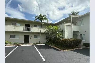 578 NE 20th Street #10e, Wilton Manors, FL 33305 - Photo 1