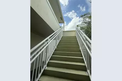 578 NE 20th Street #10e, Wilton Manors, FL 33305 - Photo 3
