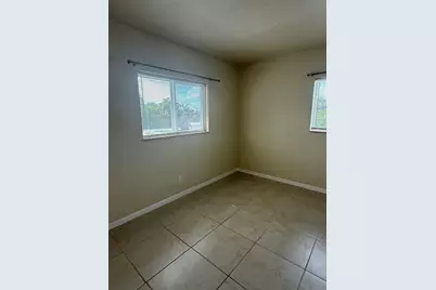 578 NE 20th Street #10e, Wilton Manors, FL 33305 - Photo 9