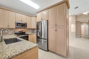 9529 Cherry Blossom Terrace, Boynton Beach, FL 33437 - Photo 13