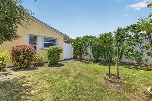 2305 SW 23rd Cranbrook Dr, Boynton Beach, FL 33436 - Photo 25