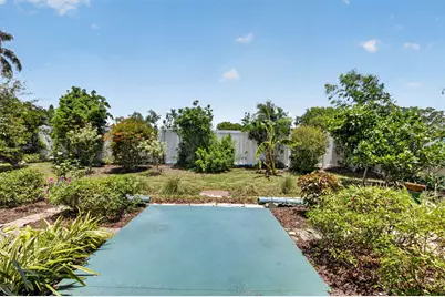 2305 SW 23rd Cranbrook Drive, Boynton Beach, FL 33436 - Photo 23
