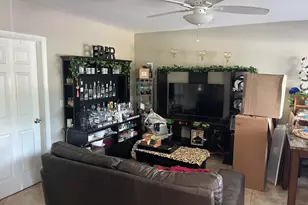 198 NE 28th St, Boca Raton, FL 33431 - Photo 3