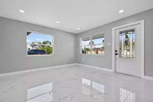 245 SW 11th Ave, South Bay, FL 33493 - Photo 7