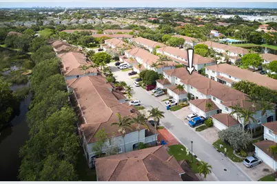 2052 Oakhurst Way, Riviera Beach, FL 33404 - Photo 27
