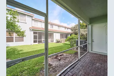 2052 Oakhurst Way, Riviera Beach, FL 33404 - Photo 21