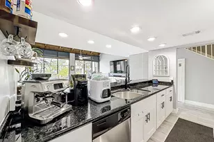 11313 NW 15th St, Pembroke Pines, FL 33026 - Photo 15