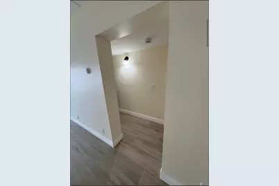 1501 Crescent Circle, West Palm Beach, FL 33403 - Photo 5