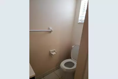 899 SE 2nd Avenue #218, Deerfield Beach, FL 33441 - Photo 11