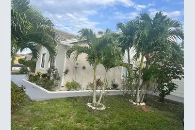 5765 Strawberry Lakes Circle, Lake Worth, FL 33463 - Photo 1