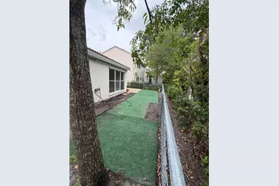 7657 Sanctuary Drive, Coral Springs, FL 33065 - Photo 11